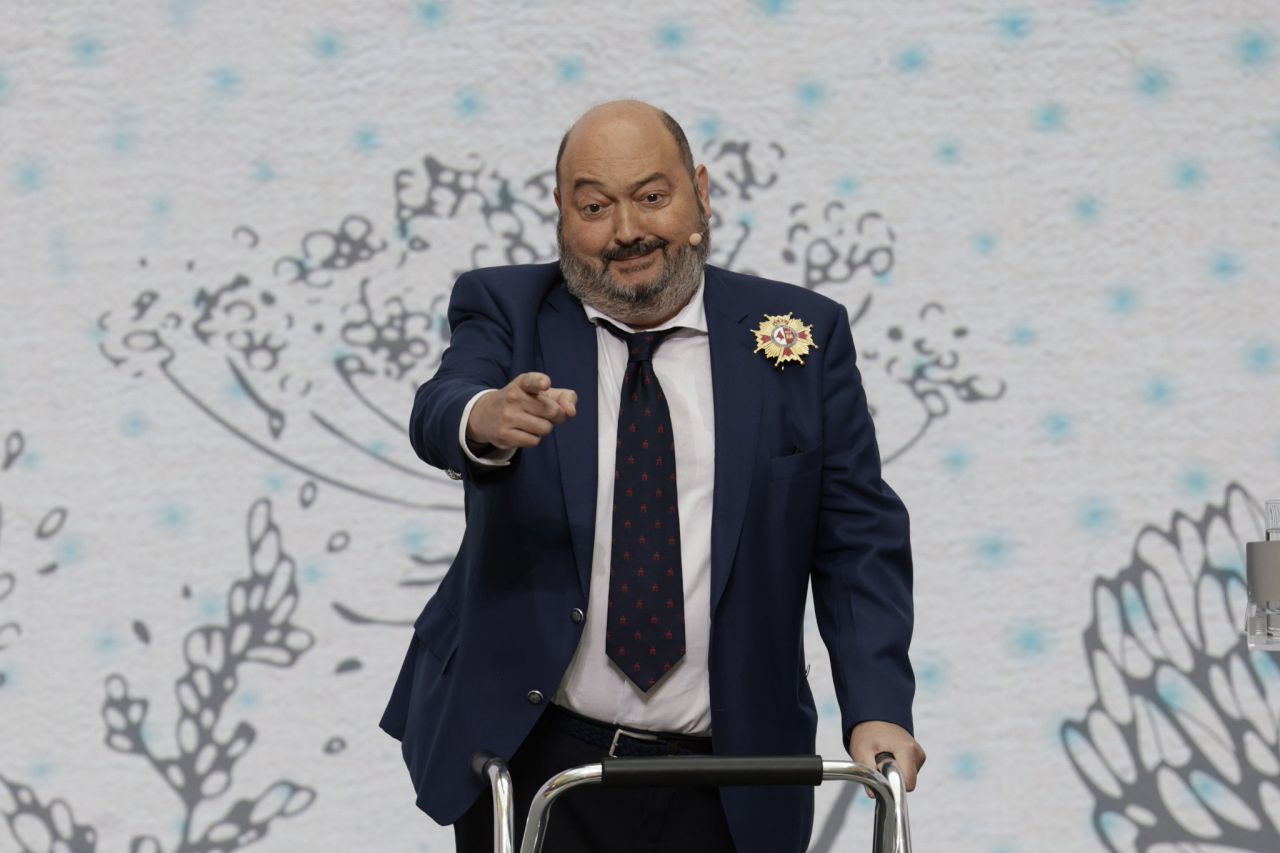 Constantino Mediavilla recibe la Gran Cruz de la Orden del Dos de Mayo de la Comunidad de Madrid