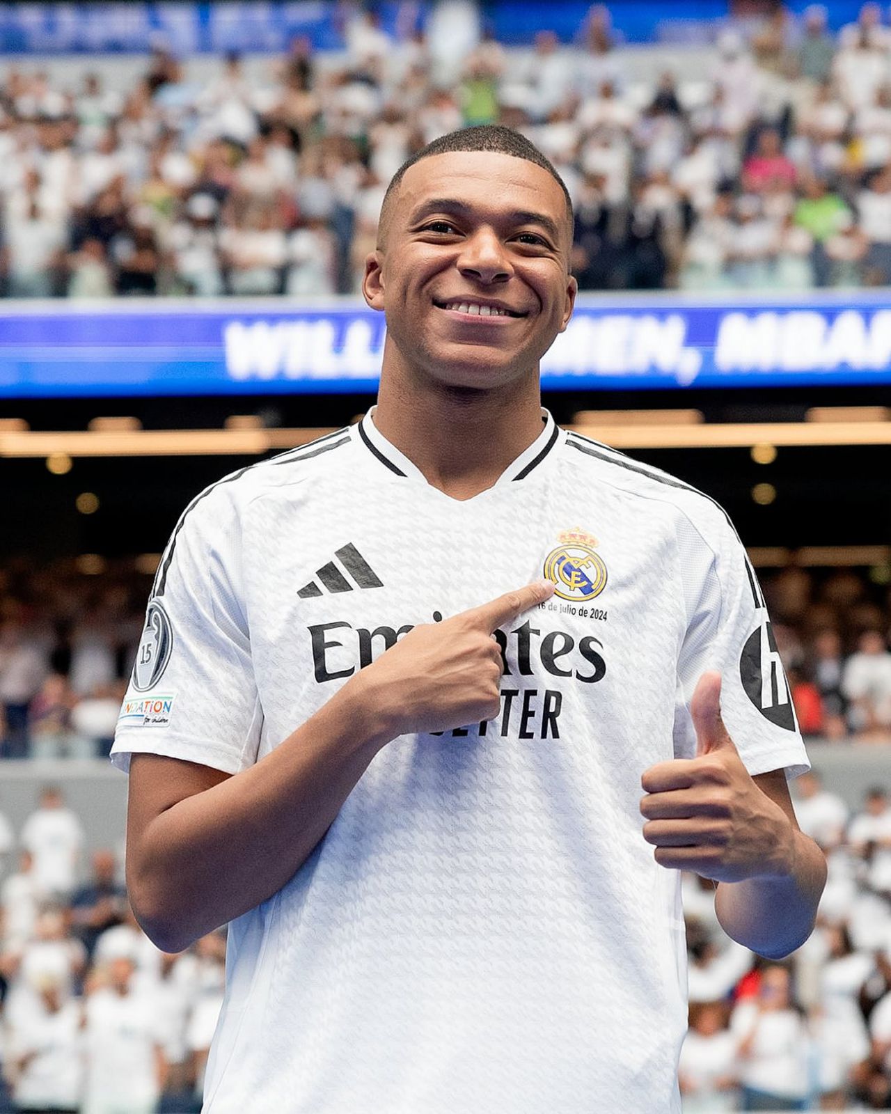 Kylian Mbappé, durante su presentación en el Real Madrid