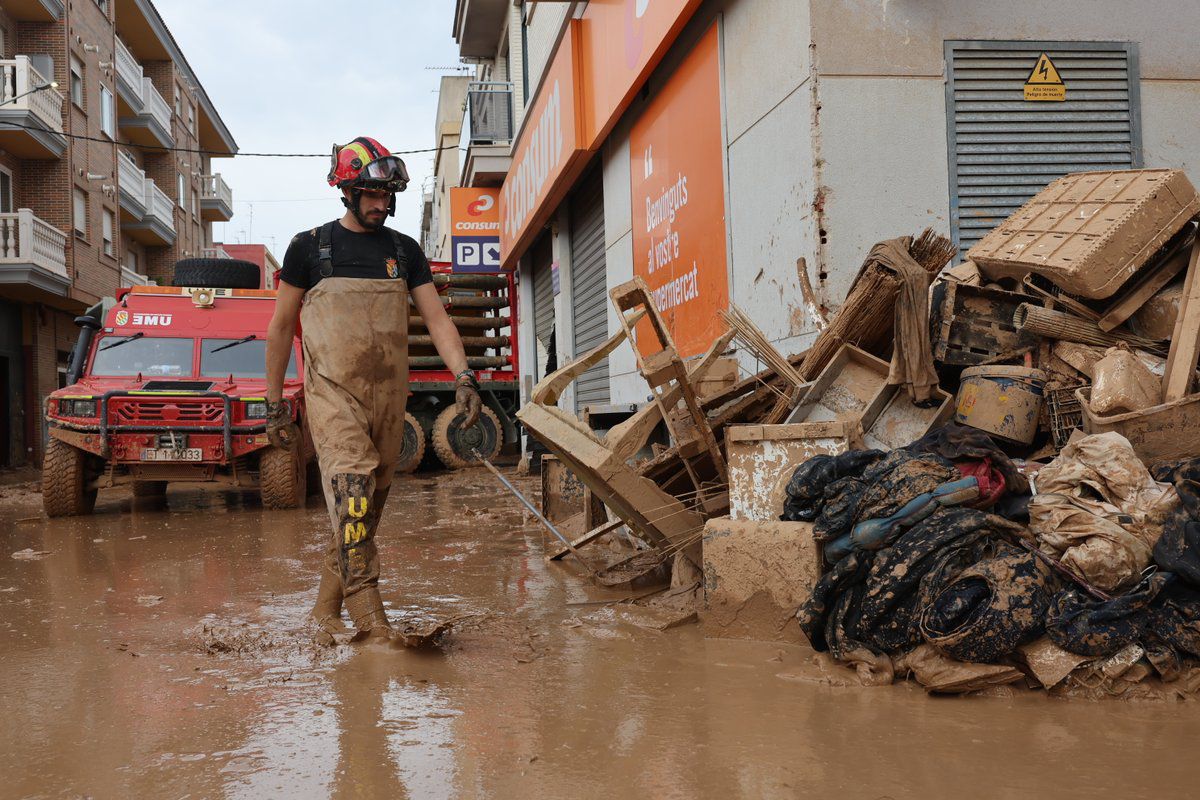 Trabajos de la UME en las inundaciones de Valencia