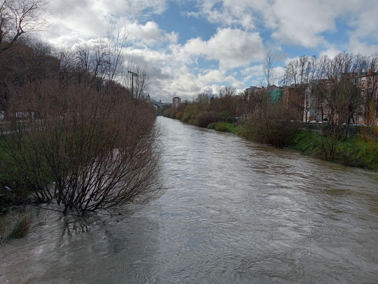 Crecida del río Manzanares por las lluvias
