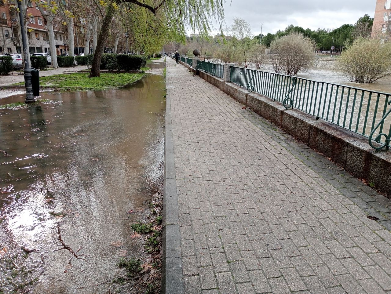 Crecida del río Manzanares por las lluvias