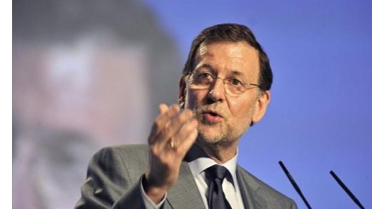 Rajoy mantendrá su política económica porque sería "un error monumental" cambiarla
