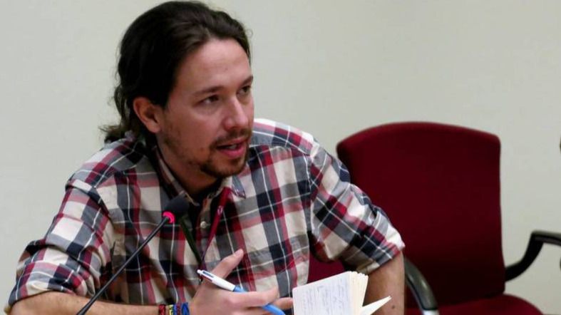 Iglesias se congratula de que el PSOE haya empezado a cambiar gracias a Podemos