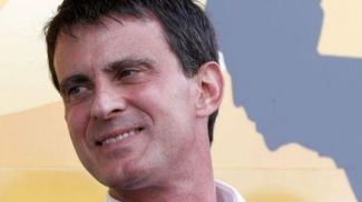 Valls rectifica y pagará 2.500 euros por el viaje de sus hijos a la final de la Champions
