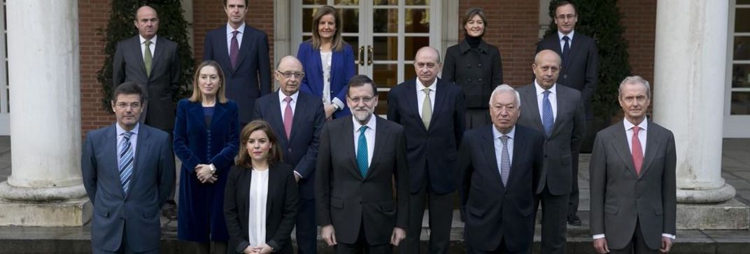 Los miembros del Gobierno especulan con su futuro por los cambios inminentes de Rajoy