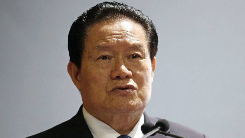 Condenado a cadena perpetua el ex ministro de Seguridad chino, Zhou Yongkan, por corrupción