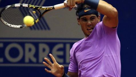 Nadal alcanza las semifinales de Stuttgart tras derrotar a Tomic (6-4, 6-7 y 6-3)