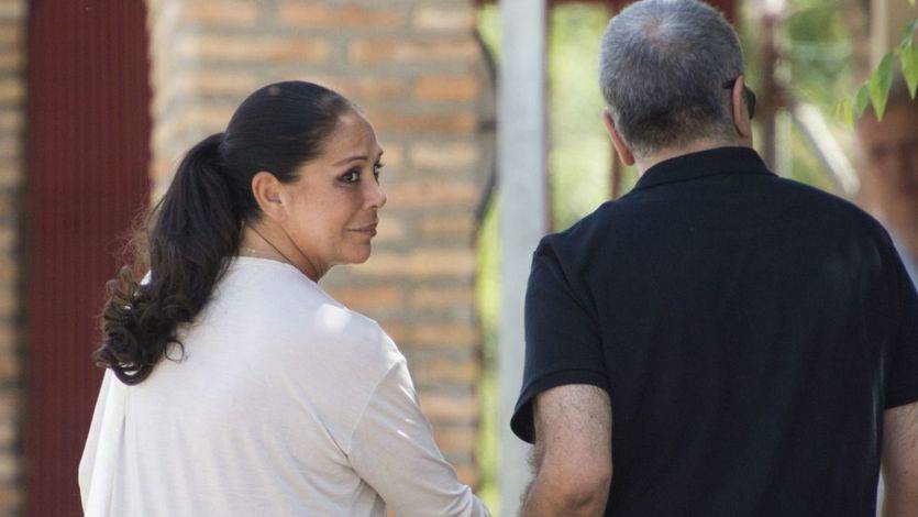 España respira tranquila: Isabel Pantoja no ha tenido trato de favor en la cárcel