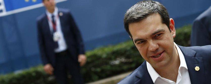 Un Tsipras reforzado encara en Bruselas su última oportunidad para convencer a Europa