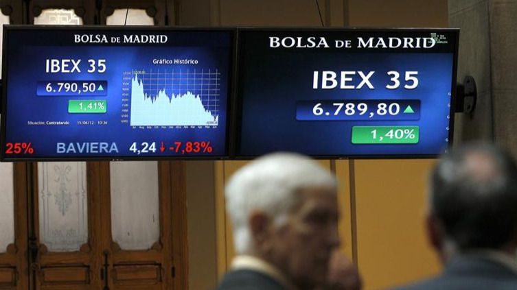 >> El Ibex y la prima de riesgo vuelven a dar malas noticias a media sesión