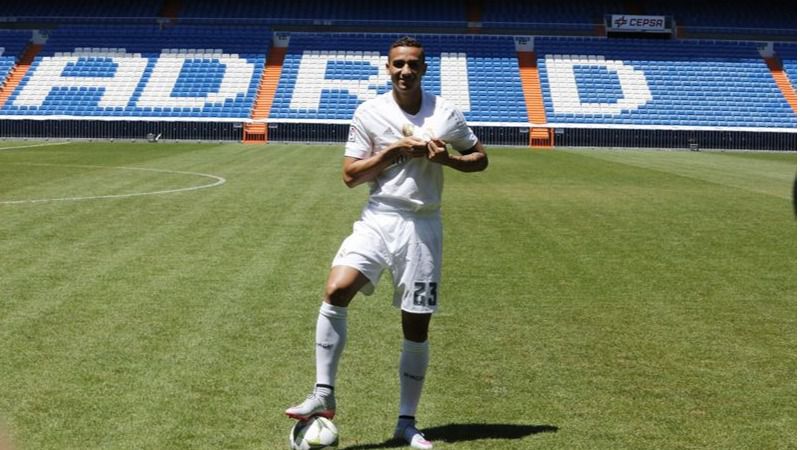 El Real Madrid presenta a su nuevo defensa, Danilo
