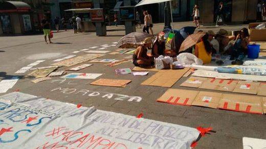 Sol vuelve a tener una acampada: ahora contra la 'ley mordaza'