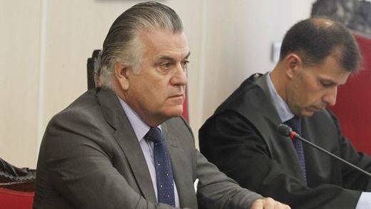 Bárcenas vacila a Rajoy: exige ante la Justicia su readmisión como tesorero del PP