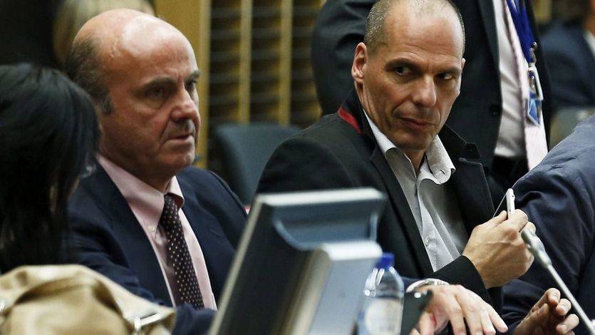 Duelo entre De Guindos y Varoufakis. Sus predicciones sobre el futuro de España