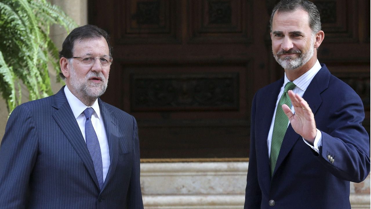 Rajoy abre la puerta a la reforma de la Constitución