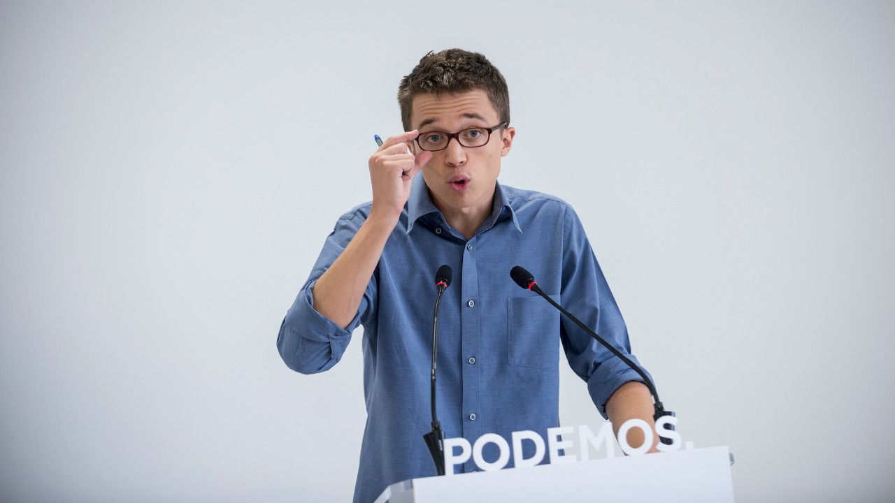 Podemos pide la dimisión de Fernández Díaz y denuncia un trato de favor a Rato para silenciarlo