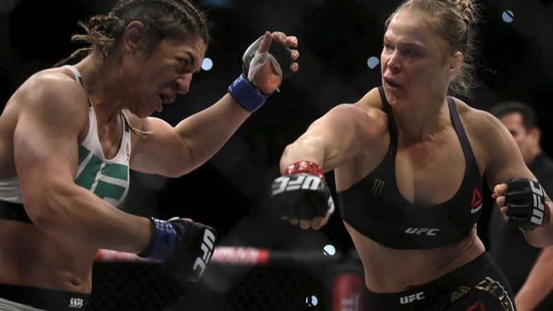 La boxeadora Rousey no necesita abuela: 'Podría vencer a Mayweather y a cualquiera'