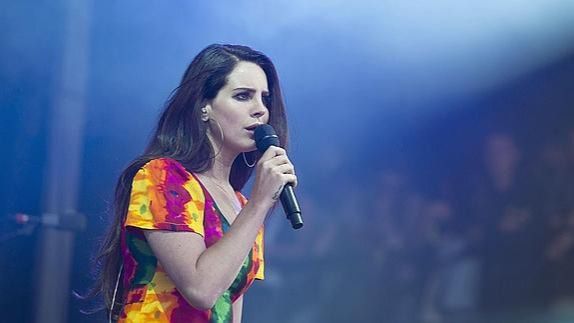 Lana del Rey publicará nuevo disco 'Honeymoon' el 18 de septiembre