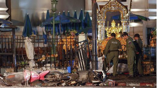 La policía de Tailandia sigue la pista a un sospechoso del atentado de Bangkok