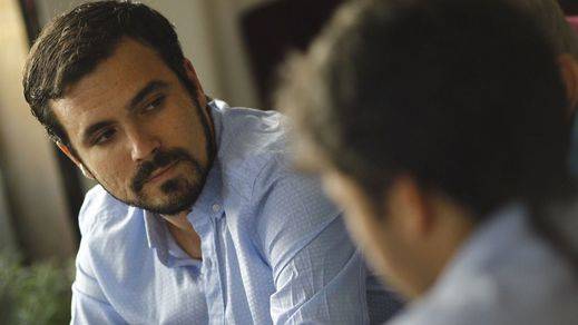 Garzón advierte a Podemos que el PSOE no puede ser 