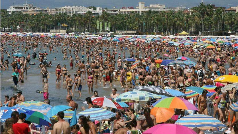 España rompe récords en el turismo: recibió 38 millones de turistas hasta julio
