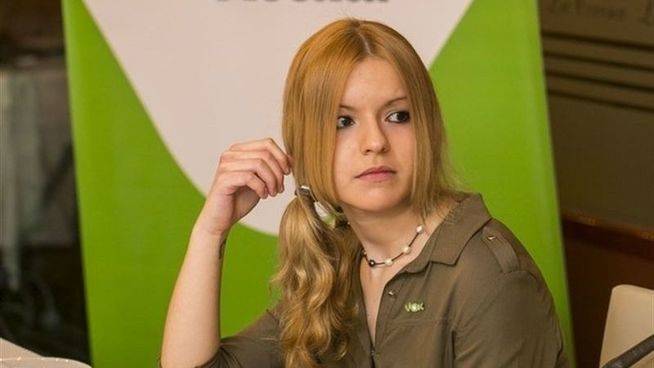 Dada de alta la política de VOX que fue atacada al grito de 