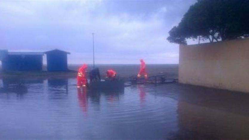 El fin del verano deja 5 provincias del este en alerta por lluvias y tormentas