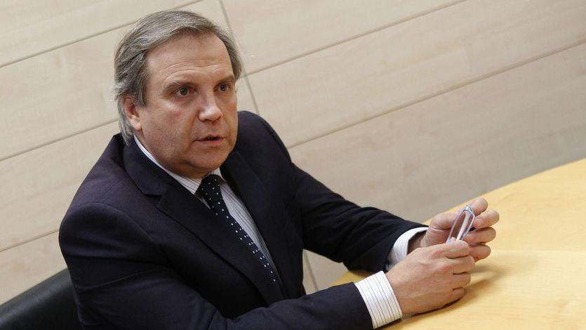 Carmena pone escolta a Carmona por recibir amenazas de muerte