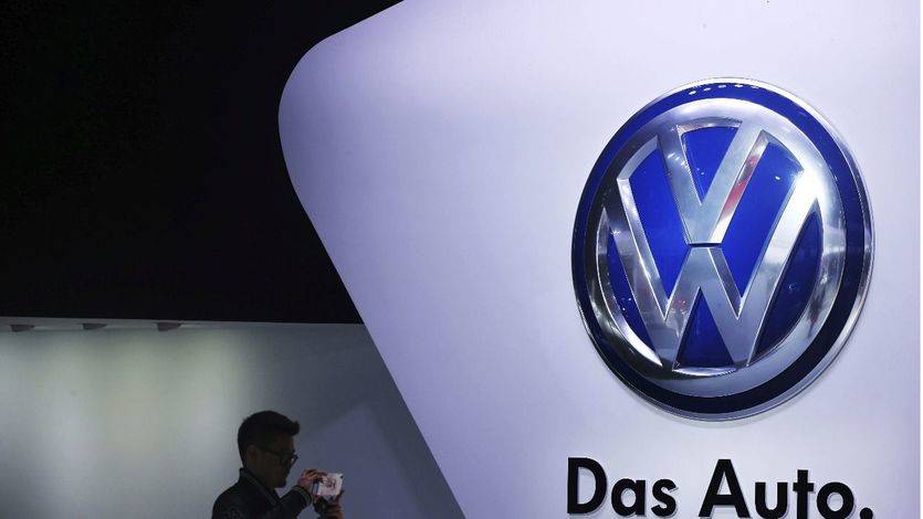 Escándalo Volkswagen: Alemania advierte de que la manipulación afecta a Europa y Seat admite haber usado motores trucados en España