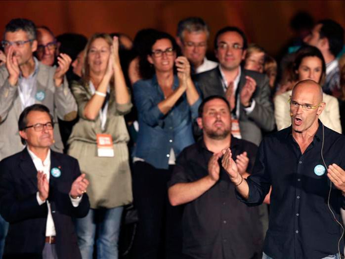 Artur Mas promete ante 70.000 personas "prosperidad, dignidad y libertad" para una Cataluña independiente