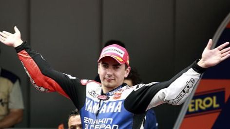 Jorge Lorenzo gana con autoridad en Motorland Aragón