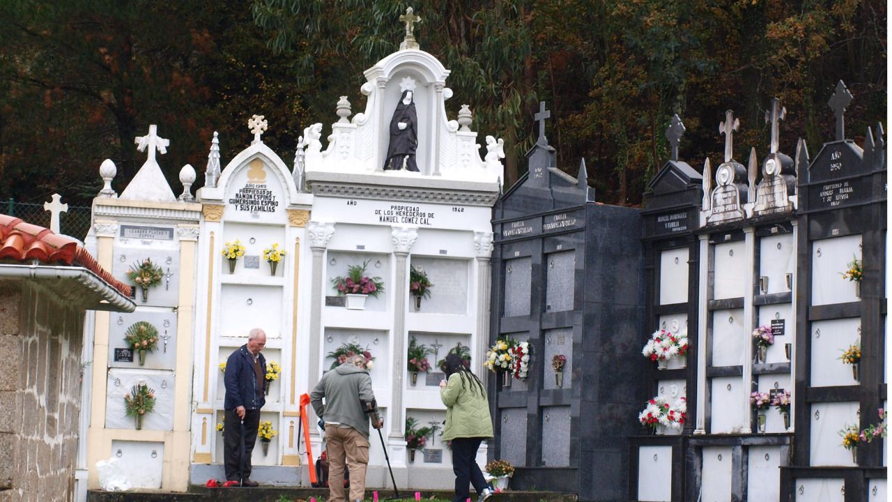 Piden a los partidos políticos que incluyan en su programa la apertura de fosas de las víctimas del franquismo