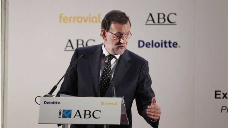 Rajoy, consciente de la importancia del 20-D, llama a los españoles a decidir entre "avanzar o retroceder"