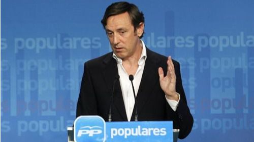 Condenan al portavoz 'popular' Rafael Hernando y a su adjunto a pagar 20.000 euros a UPyD por daños al honor