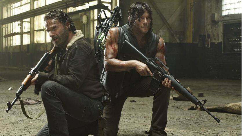 Regresan los zombies de 'The Walking Dead' después de seis meses de parón