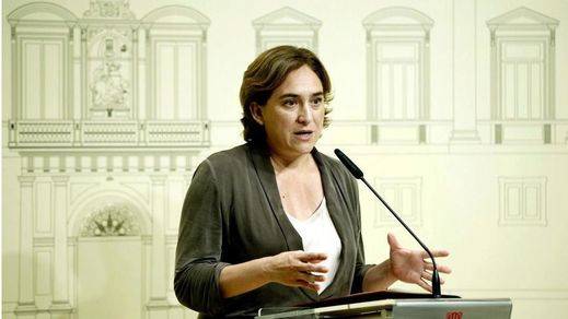 Ada Colau se avergüenza del Estado por celebrar 'un genocidio' el 12-O