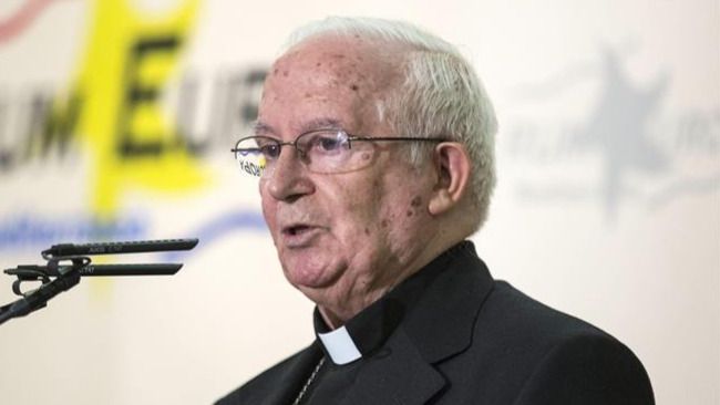 El arzobispo Cañizares pregunta si en la 'invasión' de emigrantes 'es todo trigo limpio'