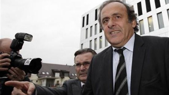 La FIFA pone fecha a sus elecciones y deja en el aire la candidatura de Platini