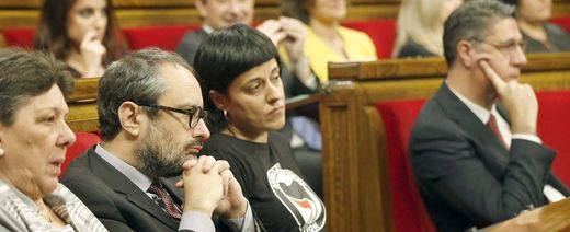 'Junts pel Sí' y la CUP inician el proceso hacia la declaración de una república catalana