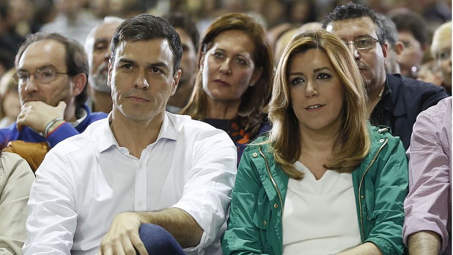 Susana Díaz 'corrige' el programa electoral de Pedro Sánchez para incluir la derogación total de la reforma laboral