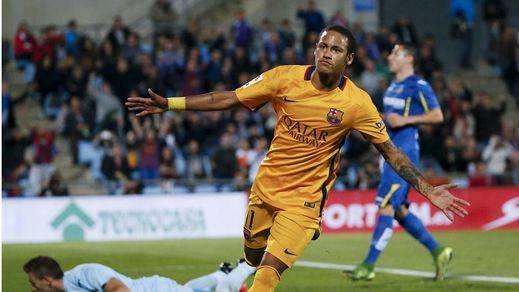 Madrid y Barça no ceden y vencen fácil a Las Palmas y Getafe
