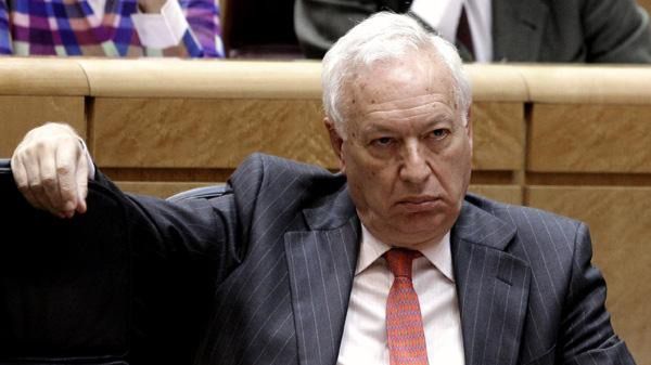 García-Margallo dice que Rodríguez ha sido cesado por manifestar opiniones "claramente contrarias a la Constitución"