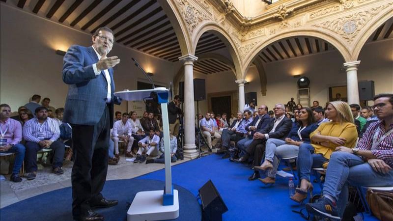 Rajoy pide una mayoría fuerte para que no haya un Parlamento que impida gobernar