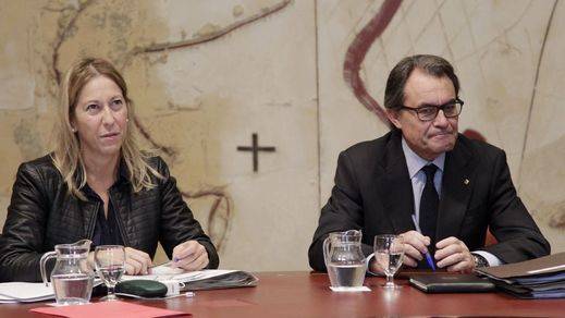 Cataluña se posiciona en contra de las decisiones de sus dirigentes