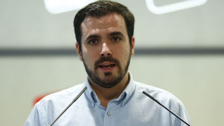Garzón exige que si España interviene en la guerra por Francia sea previo referéndum a la ciudadanía