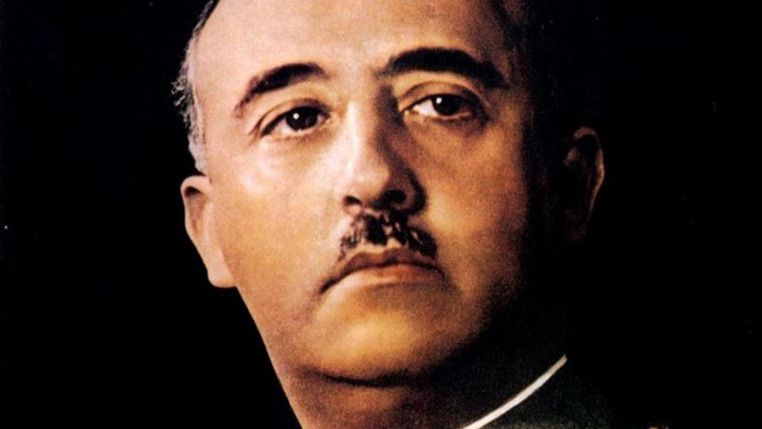 20-N: La Fundación Francisco Franco se mofa de Podemos