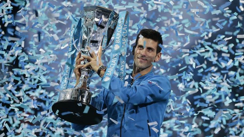 Djokovic supera a Federer con facilidad (6-3;6-4) y suma su undécimo título del año
