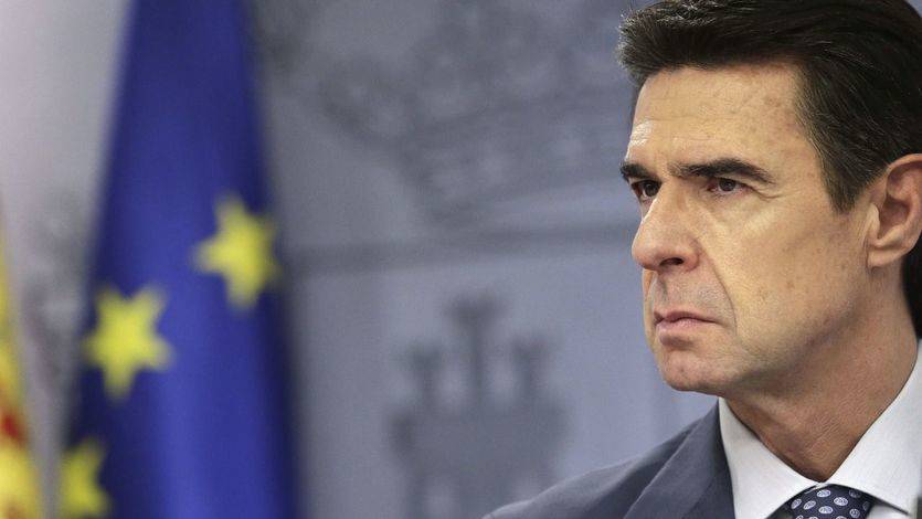Soria 'ilumina' la campaña electoral con una bajada de la luz para 2016