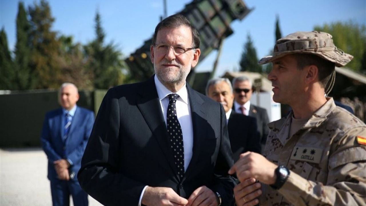 Rajoy, alerta máxima... electoral: no prestará ayuda militar a Francia si supone perder votos