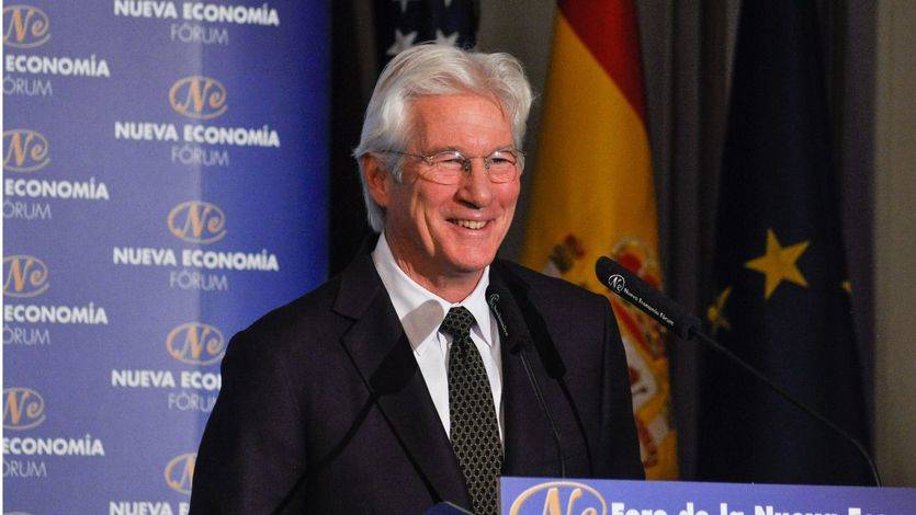 La solución de Richard Gere a los desahucios: “Hay que matar a todos los banqueros” (broma)